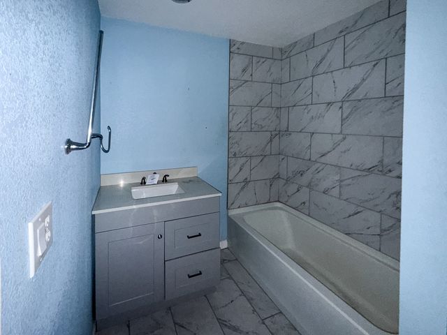 1131 Ashwood Drive, Lewisville, TX 75067