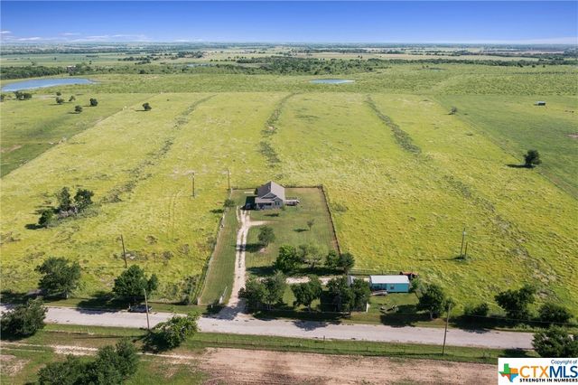 459 County Road 450, Thorndale, TX 76577