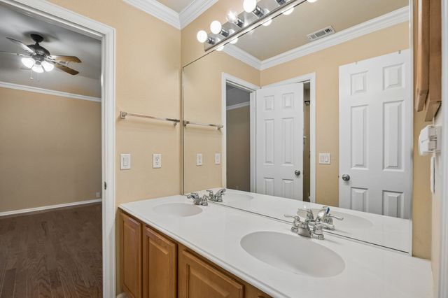 1808 Clear Summit Lane, Mansfield, TX 76063