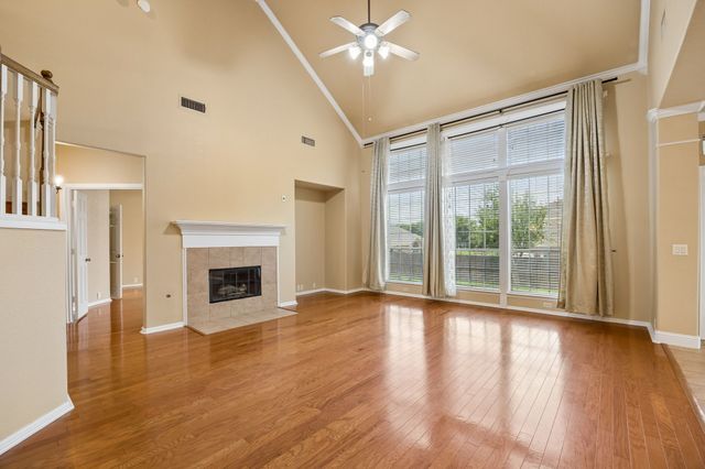 1808 Clear Summit Lane, Mansfield, TX 76063