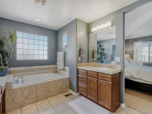 10919 Bellbrook Cir, Highlands Ranch, CO 80130