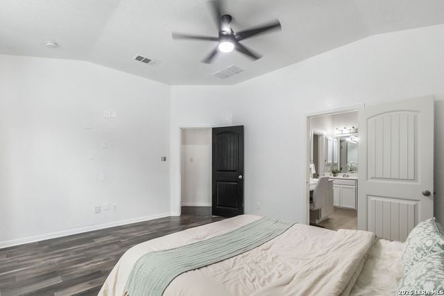 8319 Oak Harvest Dr, San Antonio, TX 78254