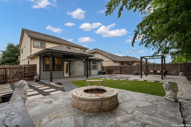 8319 Oak Harvest Dr, San Antonio, TX 78254