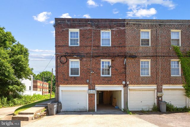620 W PARK LN, Philadelphia, PA 19144