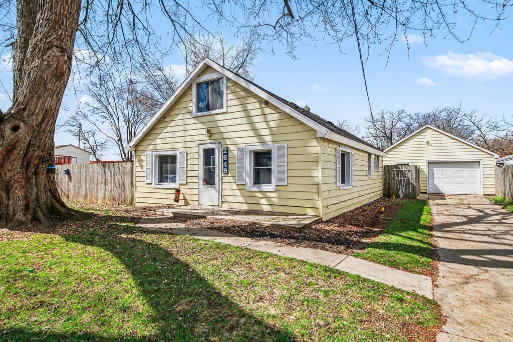 2649 Noel Avenue SW, Wyoming, MI 49509