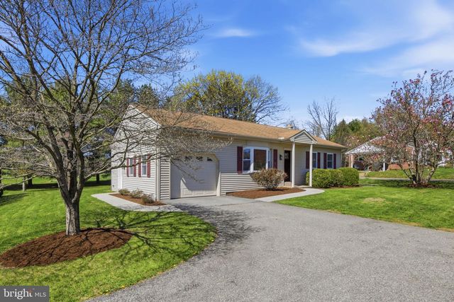 290 CHURCH ST, Landisville, PA 17538