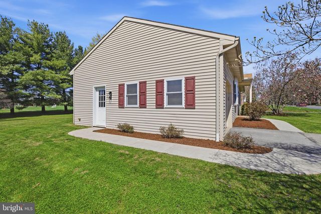 290 CHURCH ST, Landisville, PA 17538