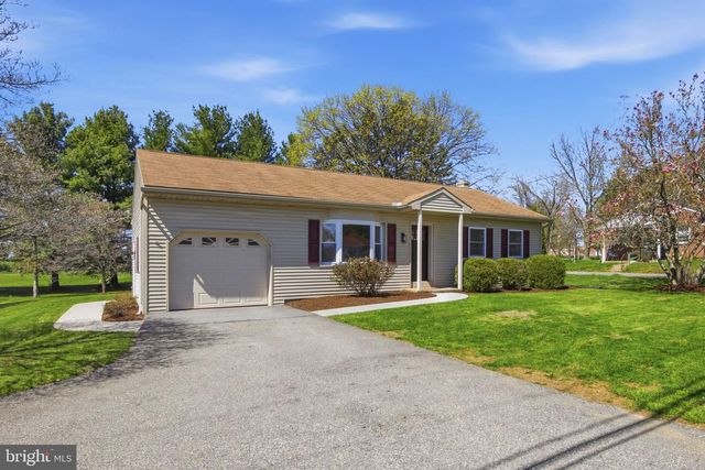290 CHURCH ST, Landisville, PA 17538