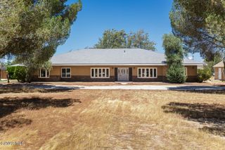 2017 W Avenue O4, Palmdale, CA 93551