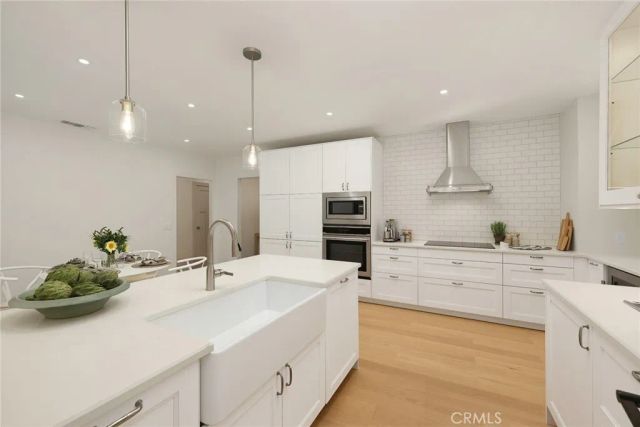 240 S Vinedo Avenue, Pasadena, CA 91107