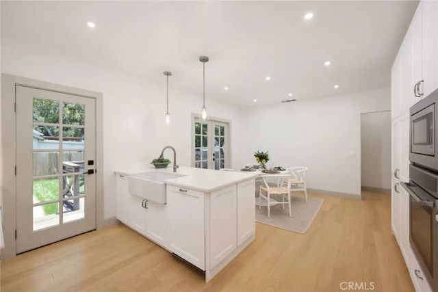 240 S Vinedo Avenue, Pasadena, CA 91107
