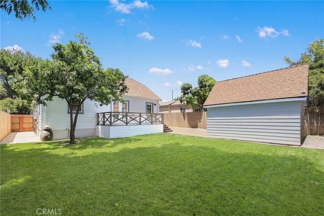 240 S Vinedo Avenue, Pasadena, CA 91107
