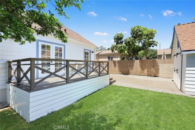 240 S Vinedo Avenue, Pasadena, CA 91107