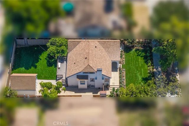 240 S Vinedo Avenue, Pasadena, CA 91107
