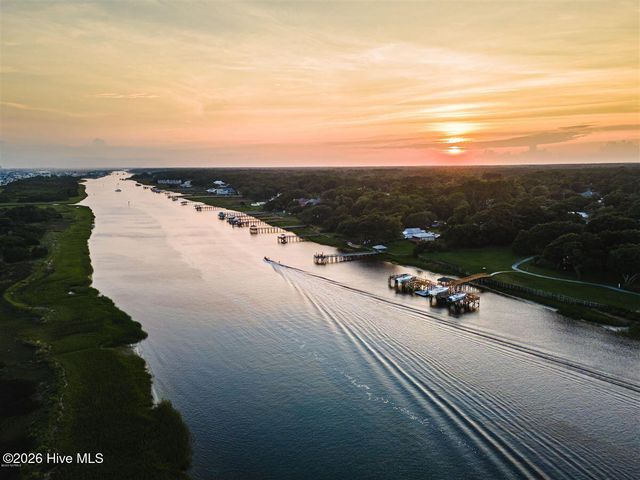 2118 Martin Lane SW, Supply, NC 28462