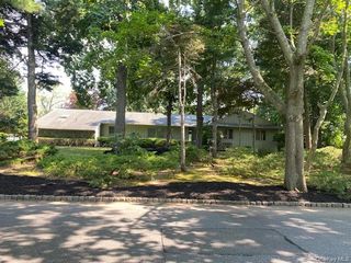 30 Fairway Drive, Port Jefferson, NY 11777