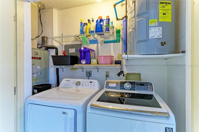 390 301 BOULEVARD W 20A, Bradenton, FL 34205