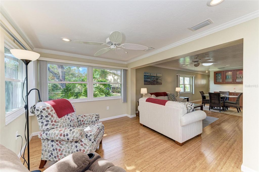 Image 23 of property listing at 390 301 BOULEVARD W 20A, Bradenton, FL 34205