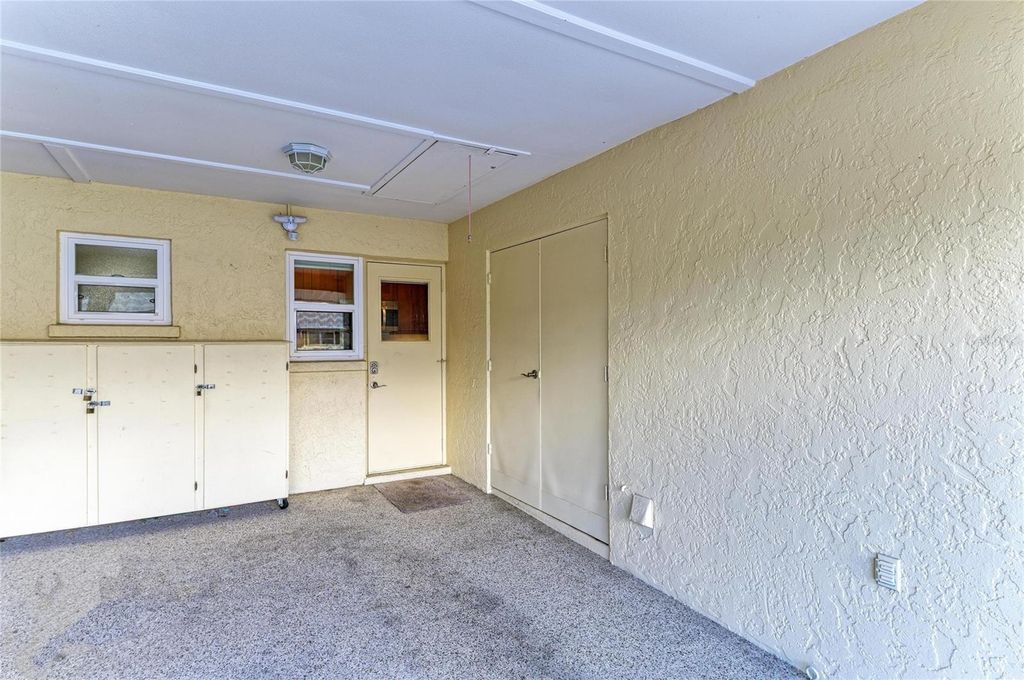 Image 32 of property listing at 390 301 BOULEVARD W 20A, Bradenton, FL 34205