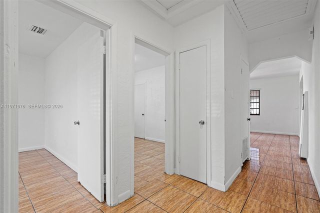 9201 NW 33rd Ave Rd, Miami, FL 33147