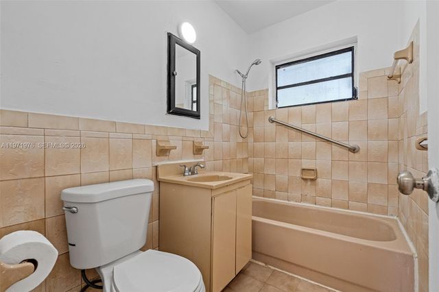 9201 NW 33rd Ave Rd, Miami, FL 33147