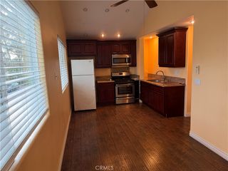 16 Wildwheat 2, Irvine, CA 92614
