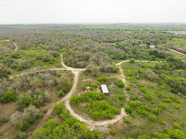 350 Mineral Springs RD, Lockhart, TX 78644