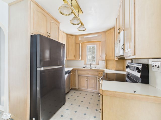 1223 Lennox Street, Anderson, IN 46012