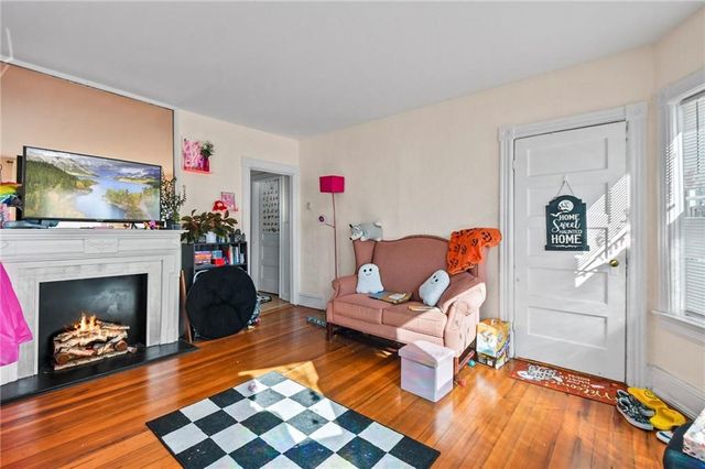 1172 North Main Street, Providence, RI 02906