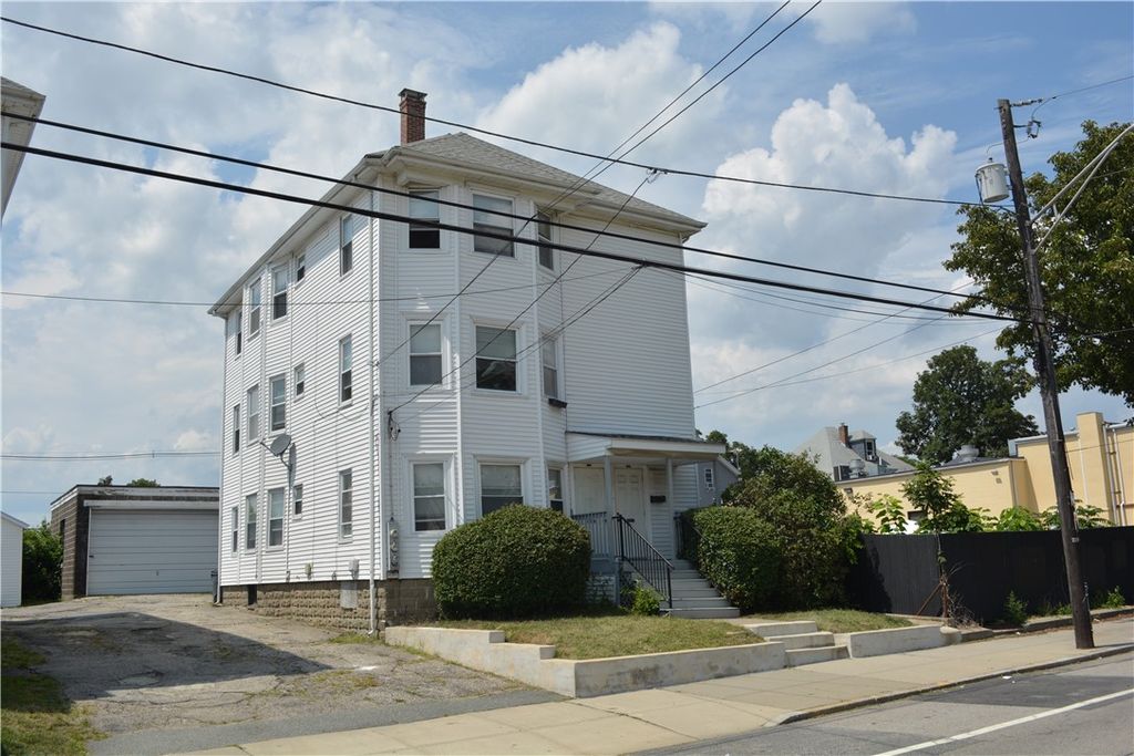1172 North Main Street, Providence, RI 02906