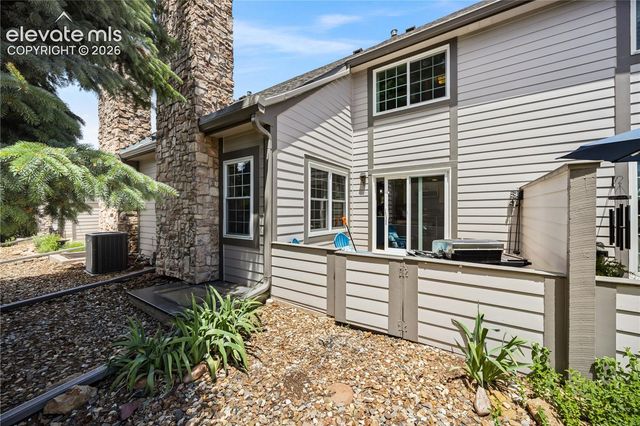 286 Cobblestone Drive, Colorado Springs, CO 80906