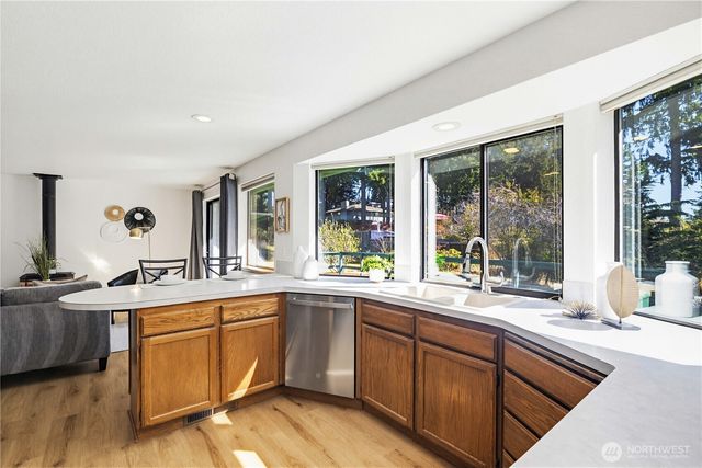 26406 146th Avenue SE, Kent, WA 98042