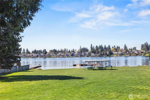 26406 146th Avenue SE, Kent, WA 98042