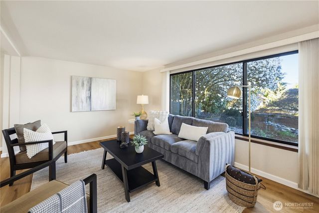 26406 146th Avenue SE, Kent, WA 98042