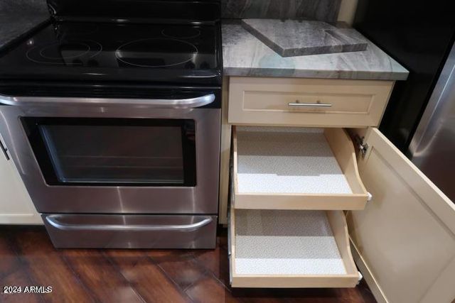 2201 W Union Hills Drive Unit 124, Phoenix, AZ 85027