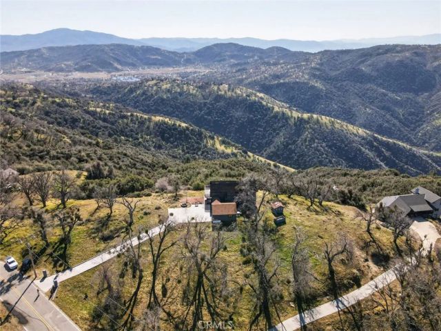 30420 Starland Drive, Tehachapi, CA 93561