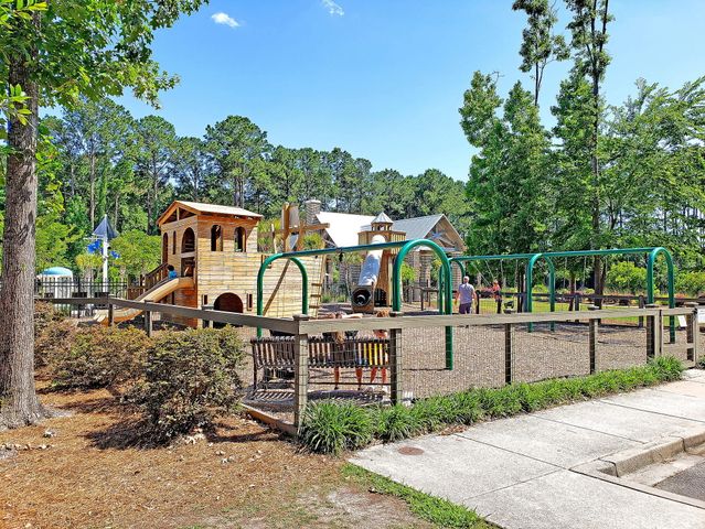 1831 Bolden Drive, Mount Pleasant, SC 29466