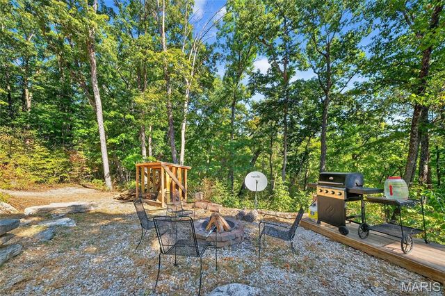 36 Rocky Ridge Drive, New Florence, MO 63363