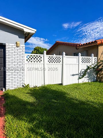 1740 NW 113th Ave 1, Pembroke Pines, FL 33026