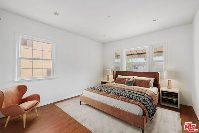 8521 Saturn Street, Los Angeles, CA 90035