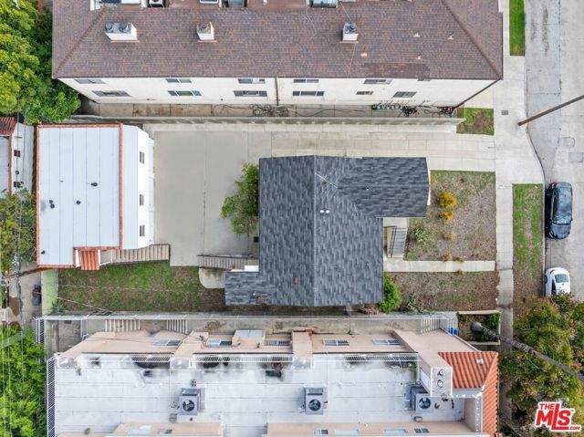 8521 Saturn Street, Los Angeles, CA 90035