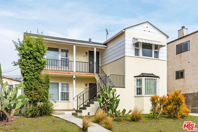 8521 Saturn Street, Los Angeles, CA 90035
