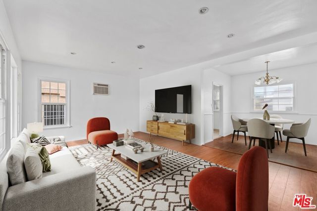 8521 Saturn Street, Los Angeles, CA 90035