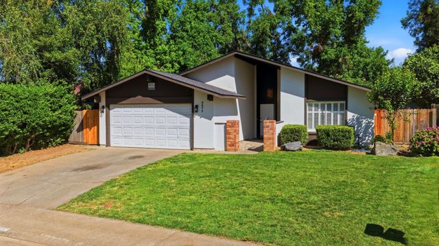 9475 Fort Worth Way, Sacramento, CA 95827