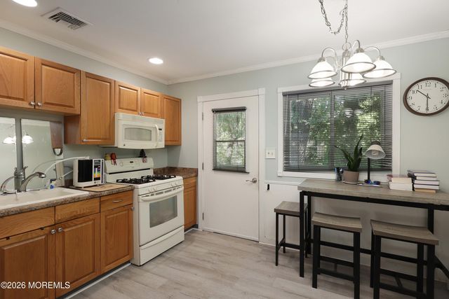 34 B Pheasant Street, Manchester, NJ 08759