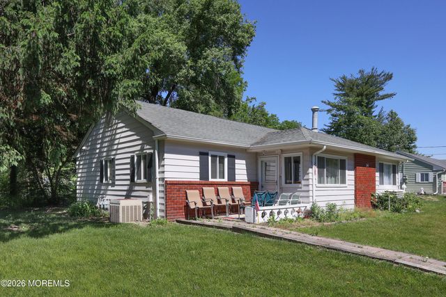 34 B Pheasant Street, Manchester, NJ 08759
