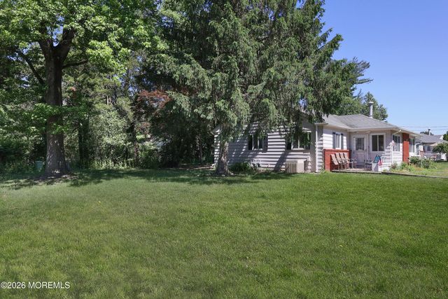 34 B Pheasant Street, Manchester, NJ 08759