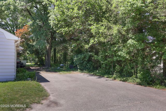 34 B Pheasant Street, Manchester, NJ 08759
