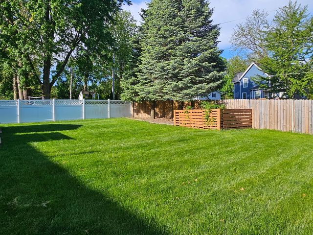 2740 Duggleby Street, Davenport, IA 52803