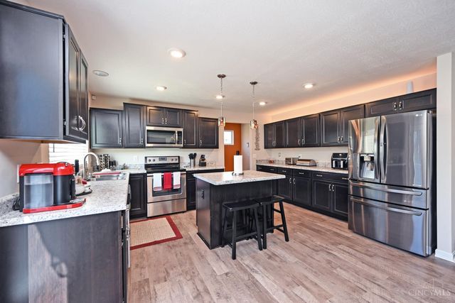 2119 Crossridge Drive, Batavia Twp, OH 45103